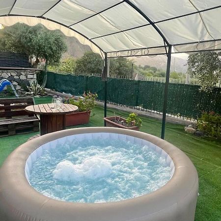 Casa Vacanze A Rava ฟรานกาวิลลา ดิ ซิชิเลีย ภายนอก รูปภาพ